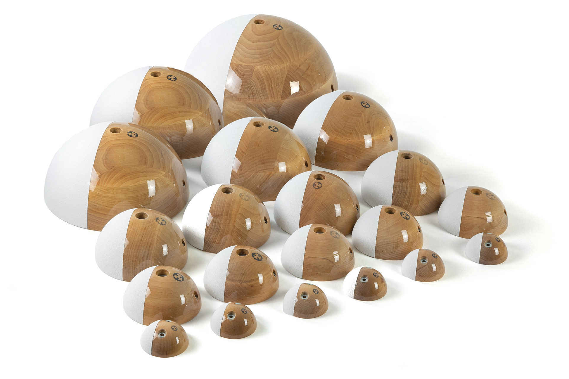 CCE - Woodys - Medium Balls - coated