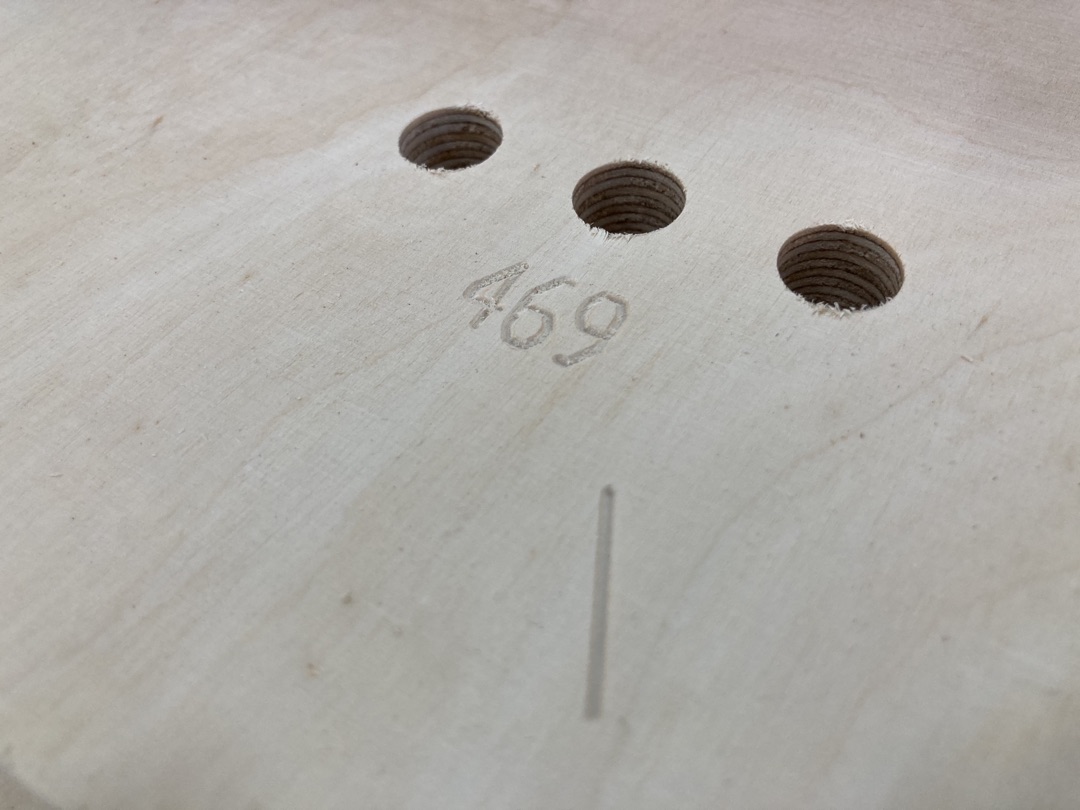 blocz - Kilterboard - 12x12 - Griffeinfräsungen